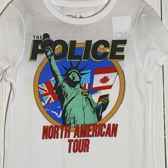 Chaser Police Crop Tee - Picture 10 of 12